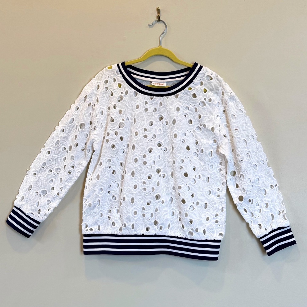 Girl’s preppy eyelet top